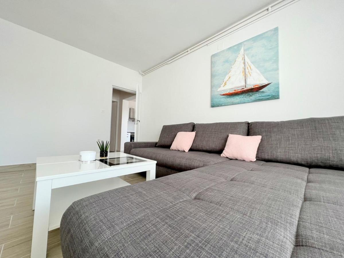 Palit Hills Superior Apartments Eksteriør bilde